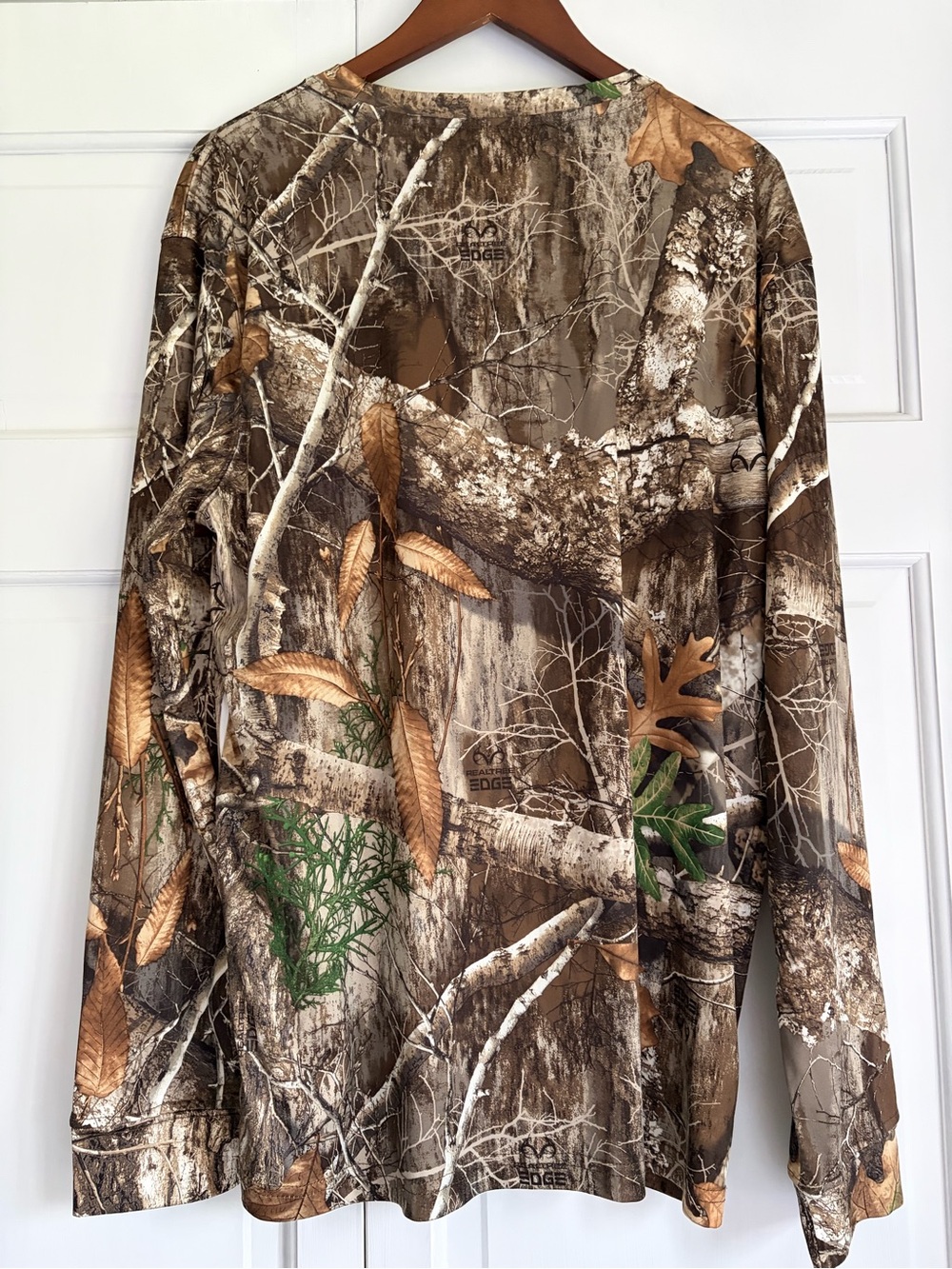Realtree Edge Men's Sz XL Performance Long Sleeve Crew Neck Shirt Hunting Camo - Picture 8 of 8